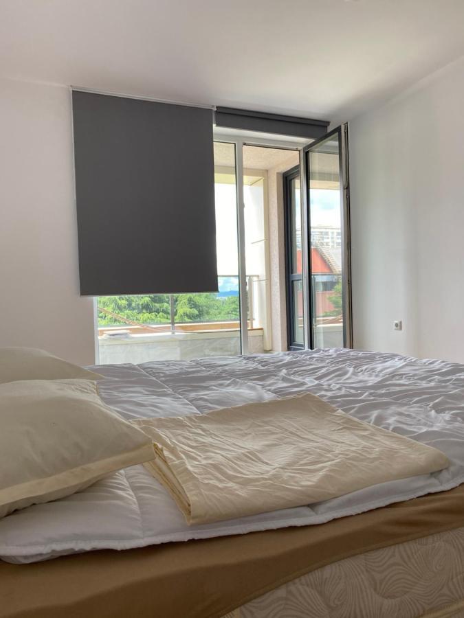 The Ideal Apartment Burgas ภายนอก รูปภาพ
